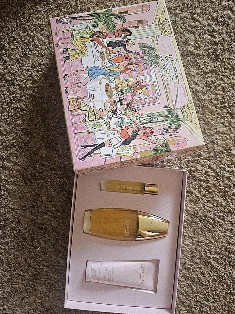 Estée Lauder Beautiful Women's Fragrance Gift Set with Spray and Lotion
