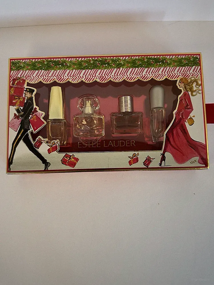 Estee Lauder Fragrance Treasures Fragrance 4-Pc. Gift Set Travel Beautiful - NIB